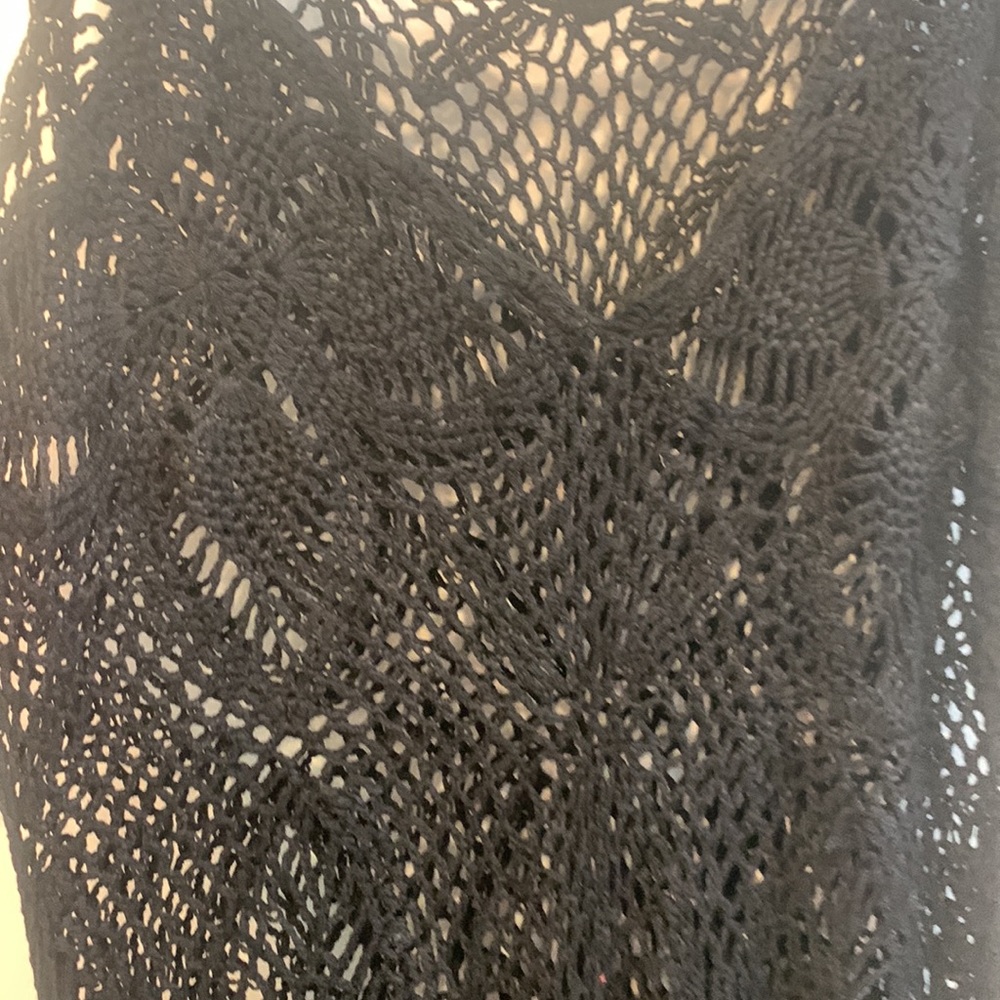 Knitted Coverup - Picture 4 of 7